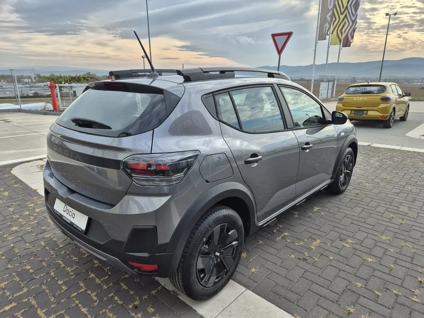DACIA SANDERO STEPWAY TCE 110 ESSENTIAL