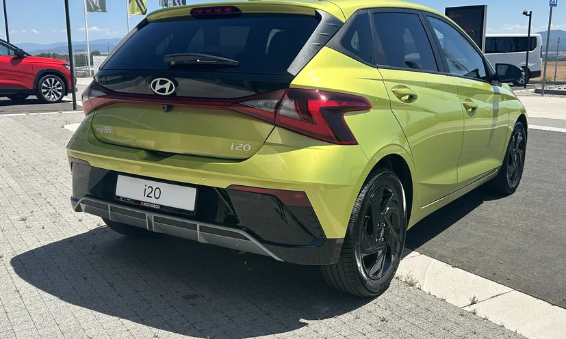 Hyundai i20 1,0 T-GDi 6MT BLACK LINE MY26