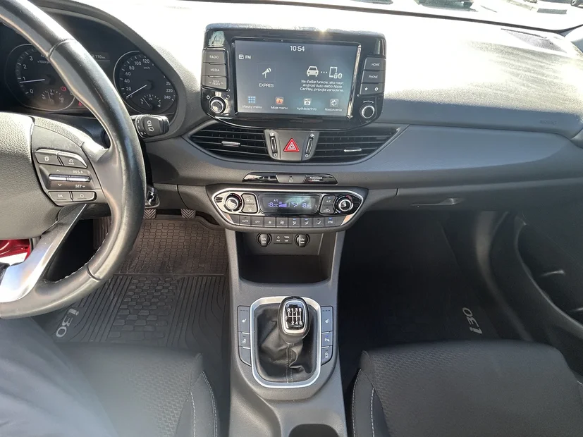 HYUNDAI i30 Combi 1,4 Family