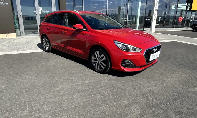 HYUNDAI i30 Combi 1,4 Family