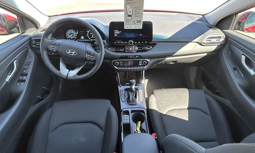 Hyundai i30 HB 1,5 T-GDi 48V Mild Hybrid 7DCT FAMILY