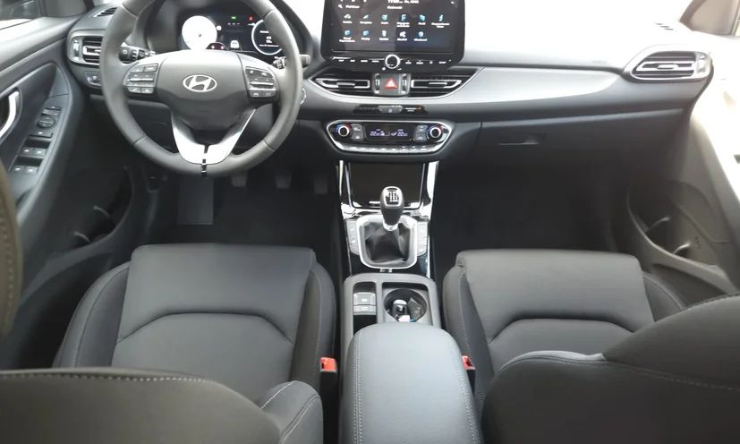 Hyundai i30 HB 26 1,0T MT Family