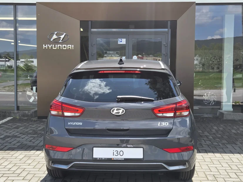 Hyundai i30 HB 26 1,0T MT Family