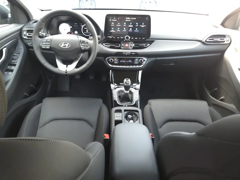 Hyundai i30 HB 26 1,0T MT Family