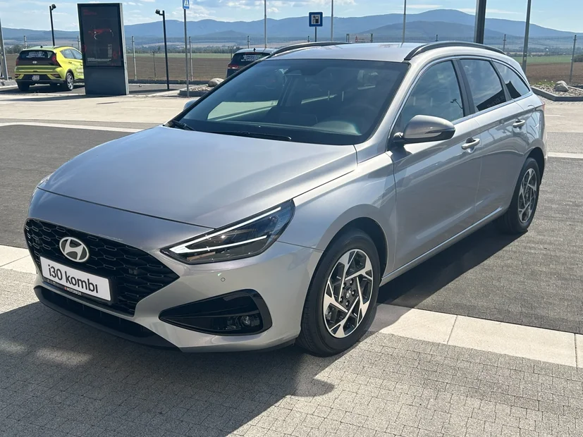 Hyundai i30 kombi 1,6T-GDi 7DCT FAMILY MY26