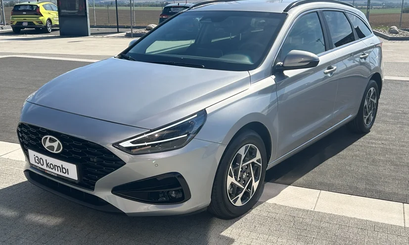 Hyundai i30 kombi 1,6T-GDi 7DCT FAMILY MY26