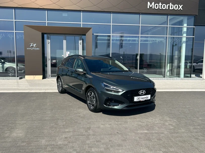 Hyundai i30 kombi 1,6T-GDi 7DCT FAMILY MY26