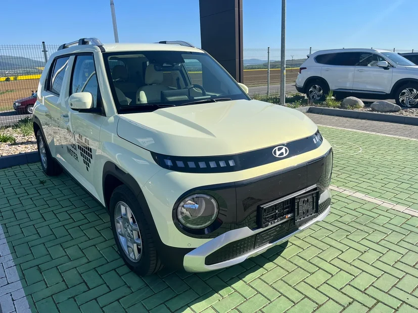 Hyundai INSTER 49 kWh FAMILY