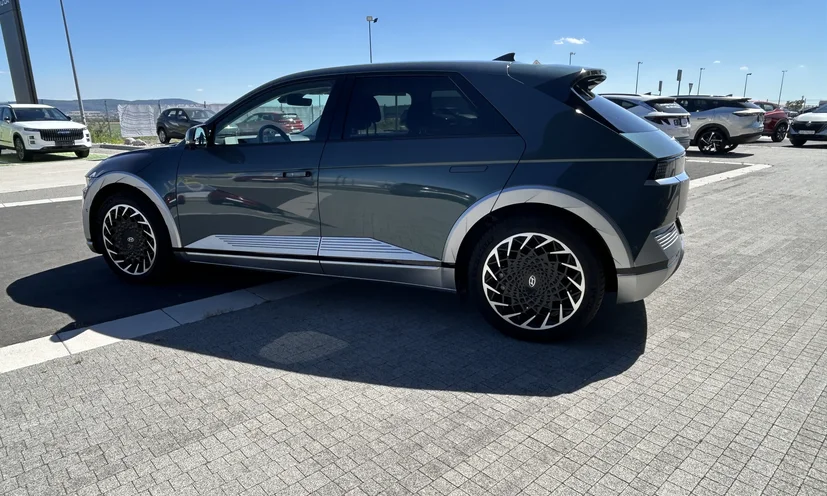 Hyundai IONIQ 5 PREMIUM 77,4 kWh 4x4 239 kW
