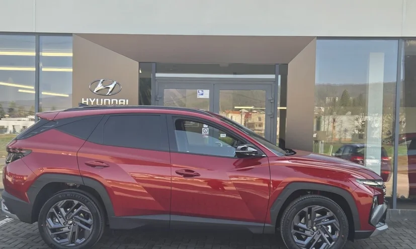 HYUNDAI TUCSON 1,6T 7DCT 4WD BLACK EDITION