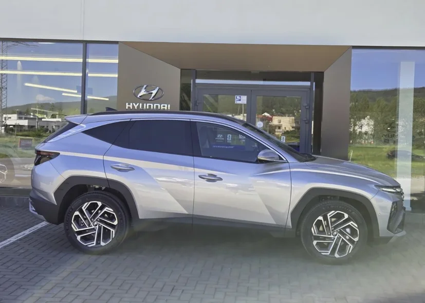 Hyundai TUCSON FL 1,6T PHEV 6T 4WD PREMIUM MY27
