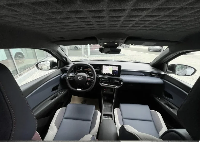 Nissan Micra EV 52kWH 150 Evolve