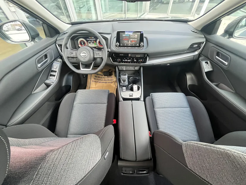 Nissan X-Trail 1.5 VC-T mHEV 163 CVT 2WD Acenta