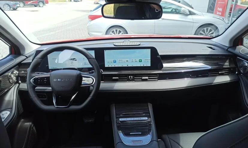 OMODA 5 EV PREMIUM