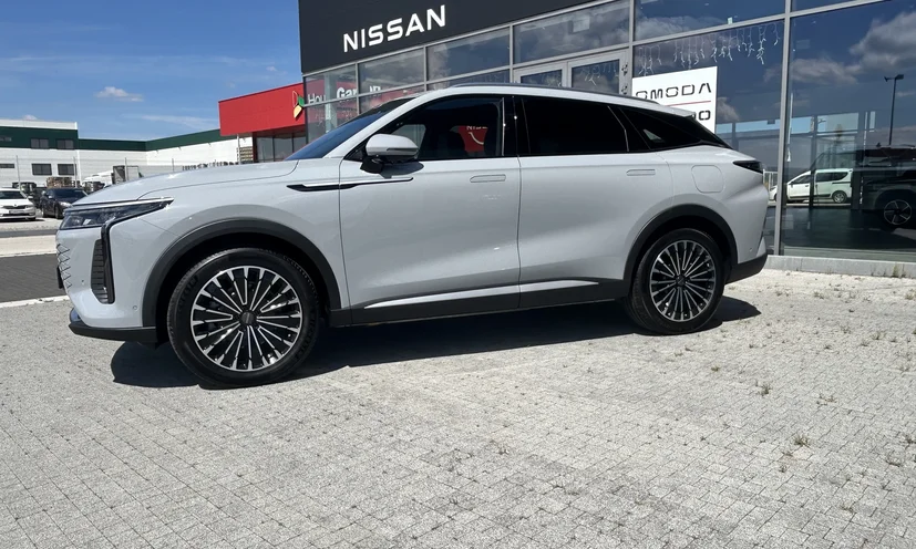 OMODA 9 SHS 1.5 TGDI PHEV (AWD) PREMIUM