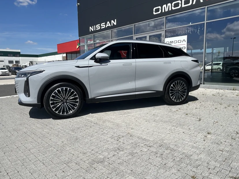 OMODA 9 SHS 1.5 TGDI PHEV (AWD) PREMIUM