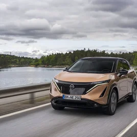 Vozidlá  NISSAN